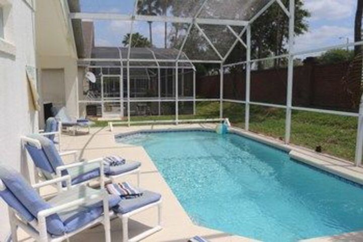 Pool 19 of 22