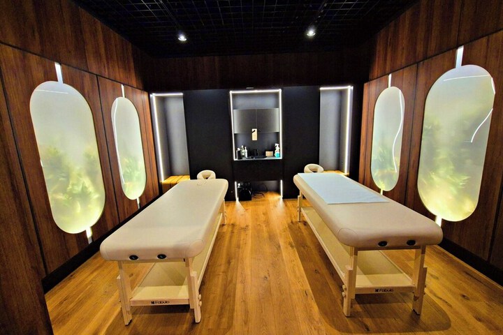 Spa 50 of 70