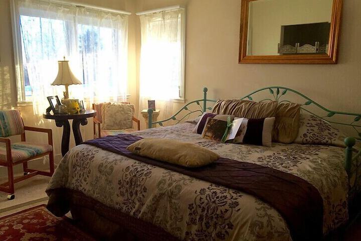 Room 10 of 53