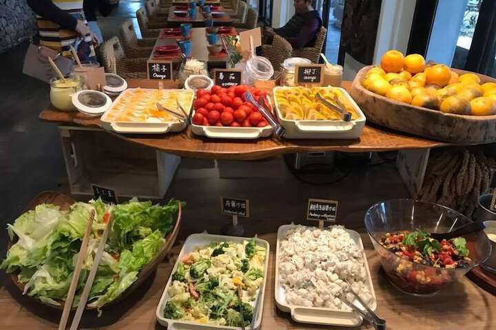 Dining Photos