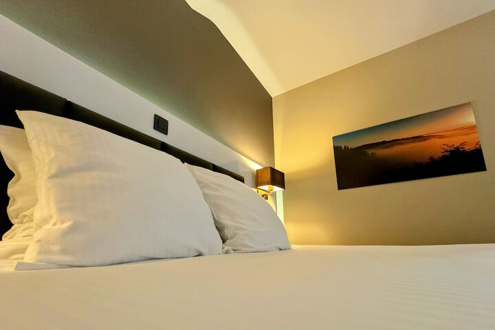 Room 12 of 57