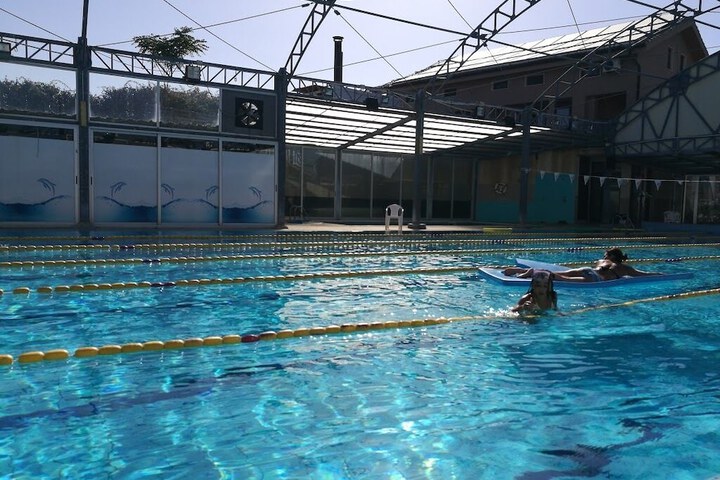 Pool 11 of 41