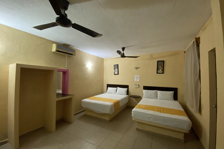 Room 17 of 30