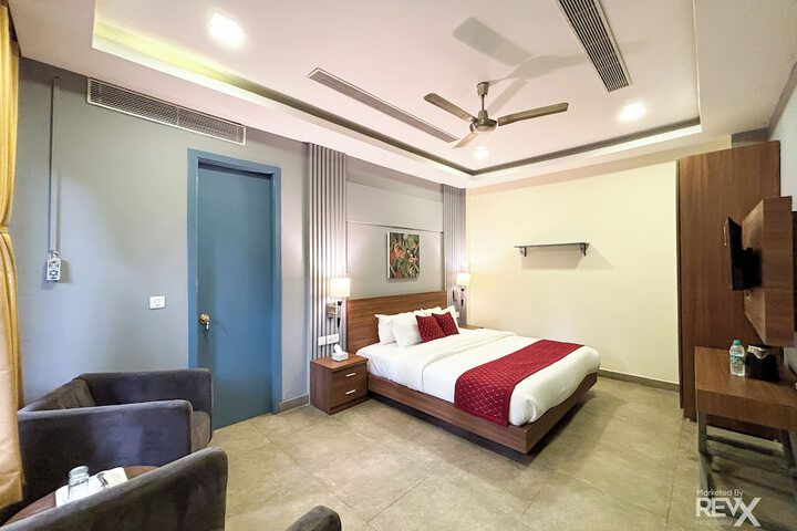 Room 53 of 111