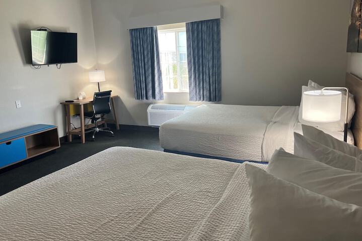 Room 18 of 37
