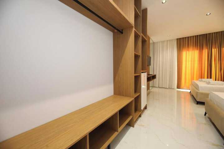Room 26 of 65