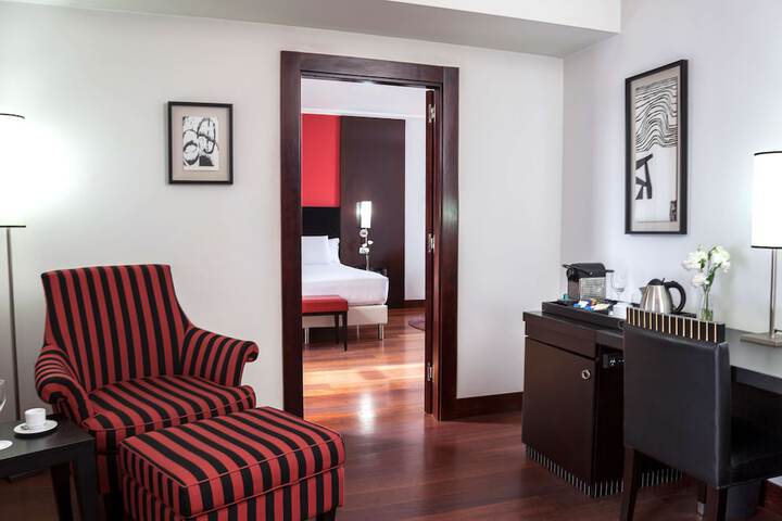 Room 12 of 55