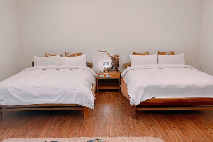 Room 21 of 92