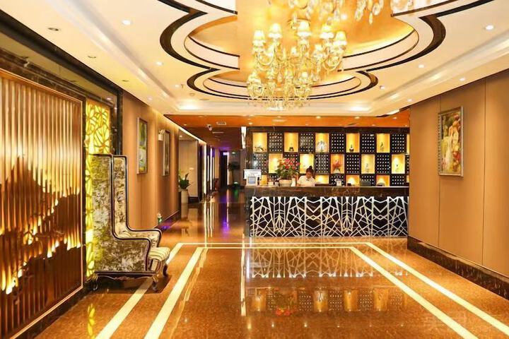 Hotel Interior 69 of 113