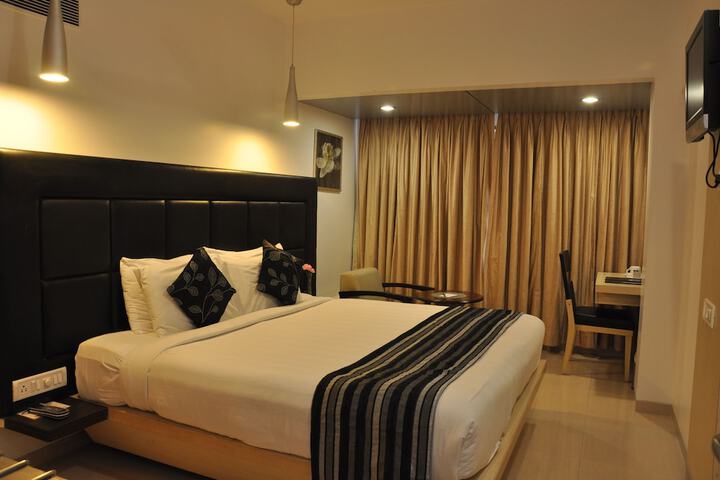 Room 26 of 71