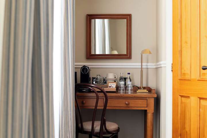 Room 74 of 190