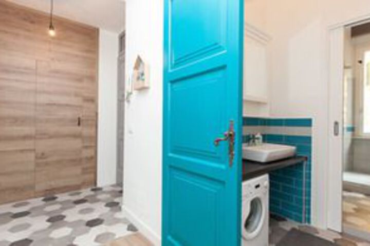 Room 5 of 21