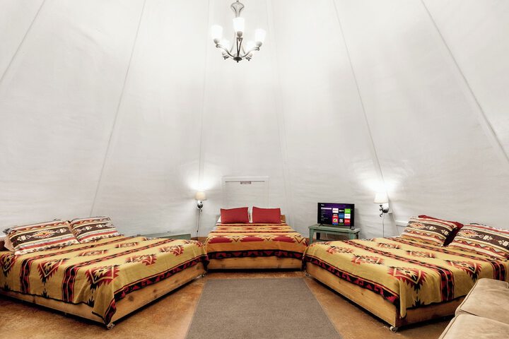 Room 13 of 88