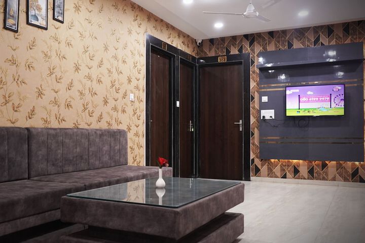 JMC HOTEL S INN