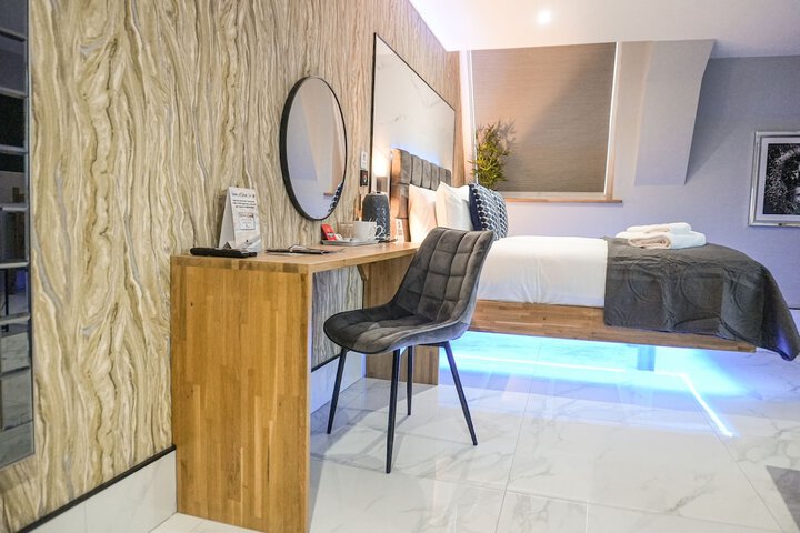 Hotel Interior 125 of 134