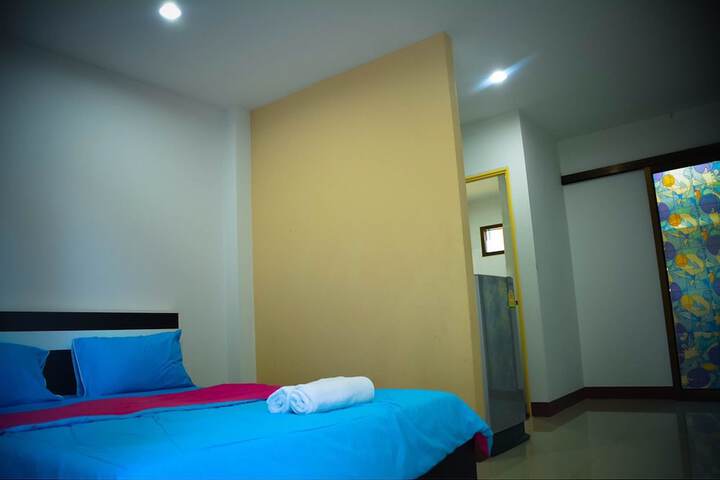 Room 2 of 24
