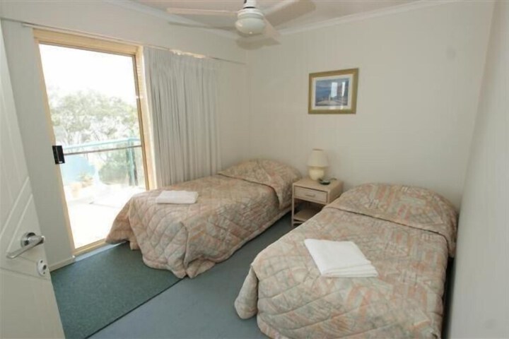 Room 5 of 41