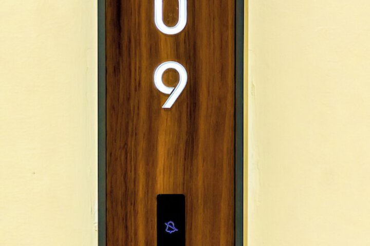 Room 8 of 47