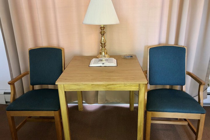 Room 25 of 44