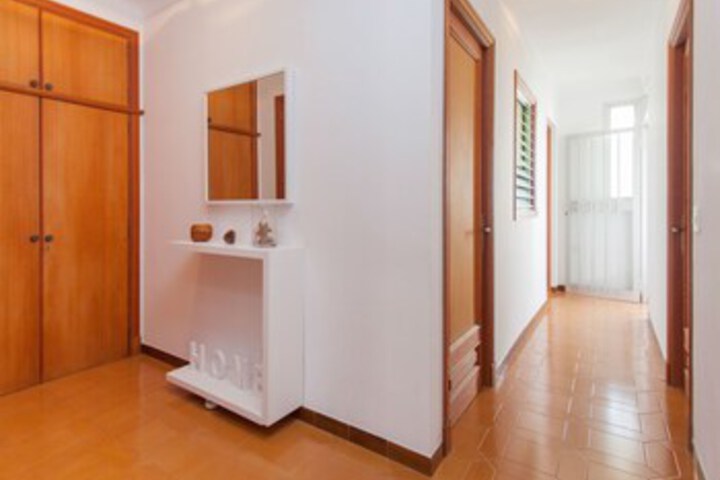 Room 20 of 23
