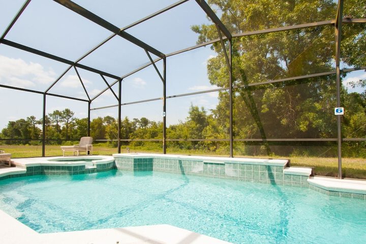 Pool 20 of 23