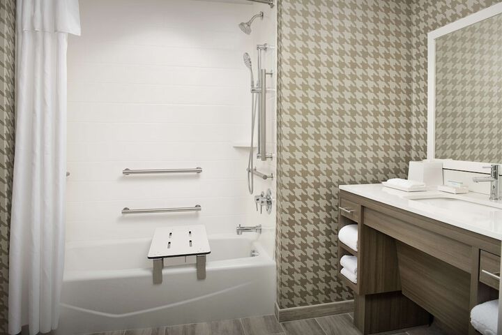 Bathroom shower