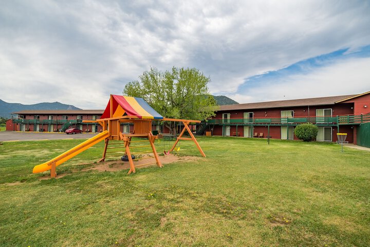 Children's play area - outdoor