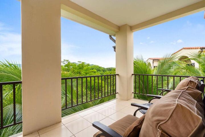 Renovated Condo in High-End Resort Community with Spectacular Mountain Views Modern Design, and Beach Club Access