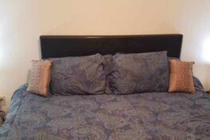Room 12 of 30