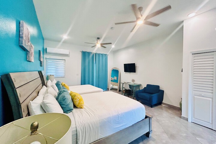 Room 10 of 41