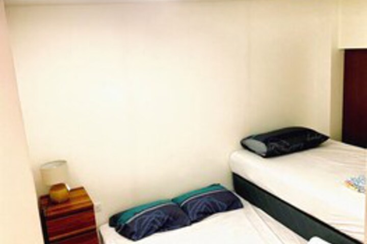 Room 75 of 96