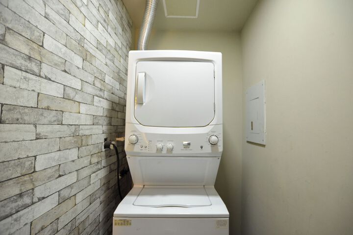 Laundry 176 of 224