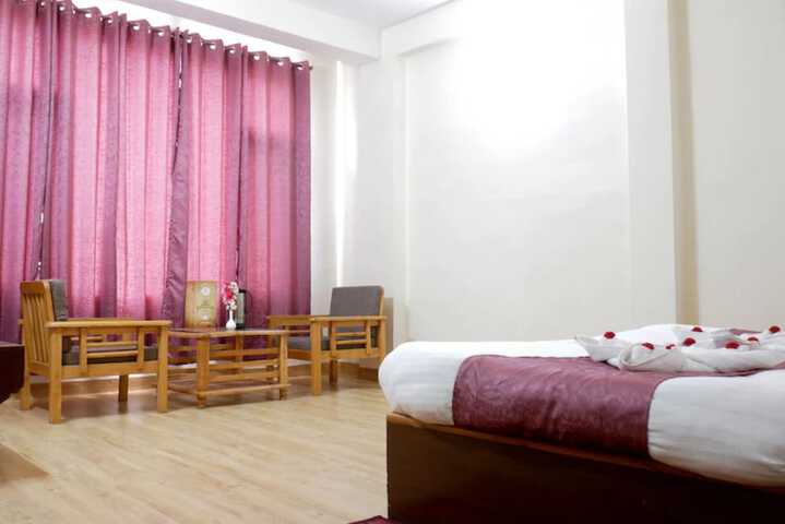 Room 29 of 37