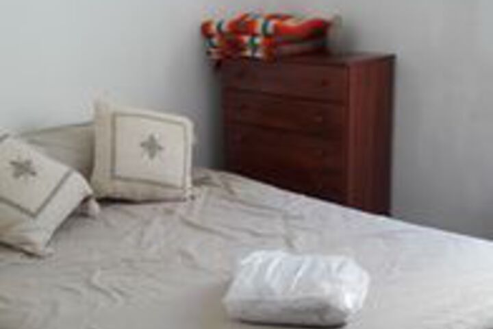 Room 16 of 33