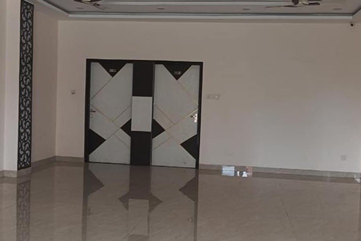 Hotel Interior 4 of 25