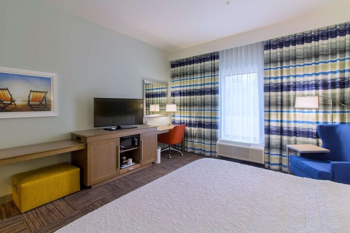 Room 15 of 42