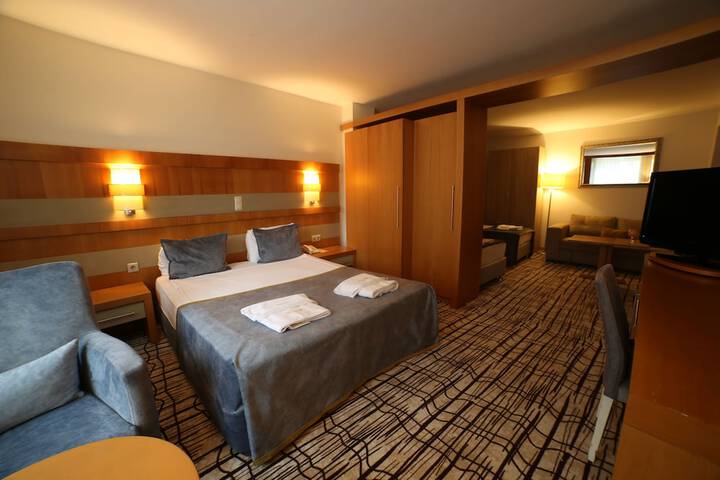 Room 14 of 58
