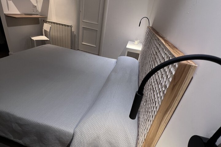 Room 9 of 78