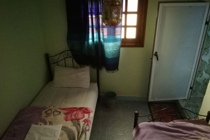 Room 14 of 38