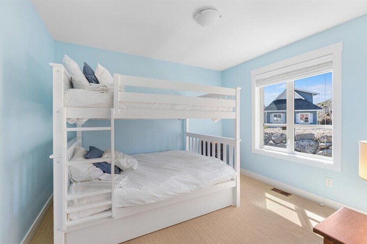 Room 26 of 543