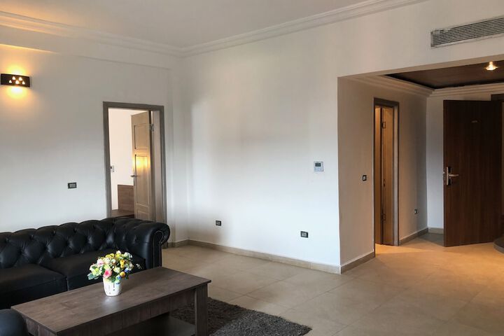 Room 25 of 71