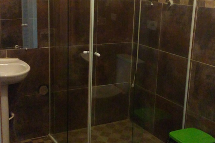 Room 9 of 19