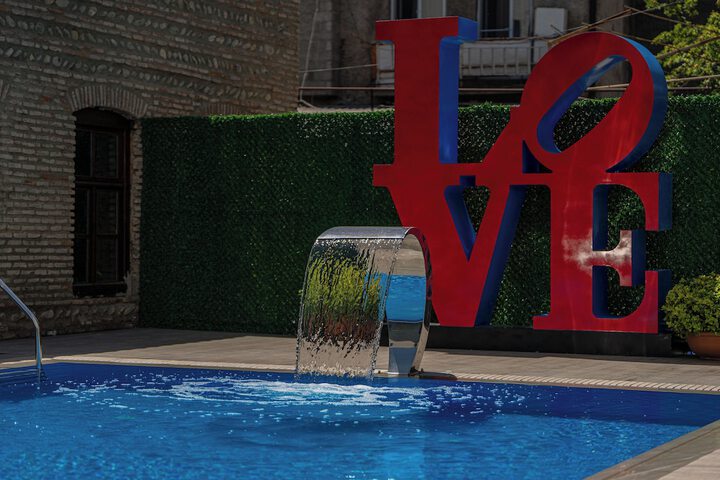 Pool 39 of 112