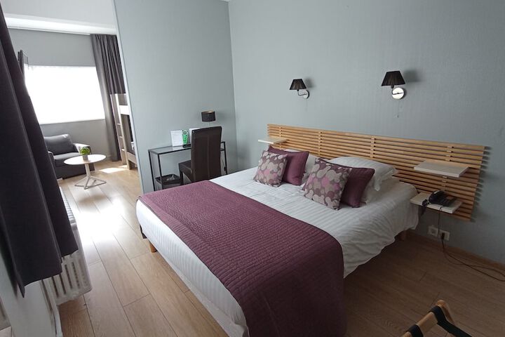 Room 5 of 58