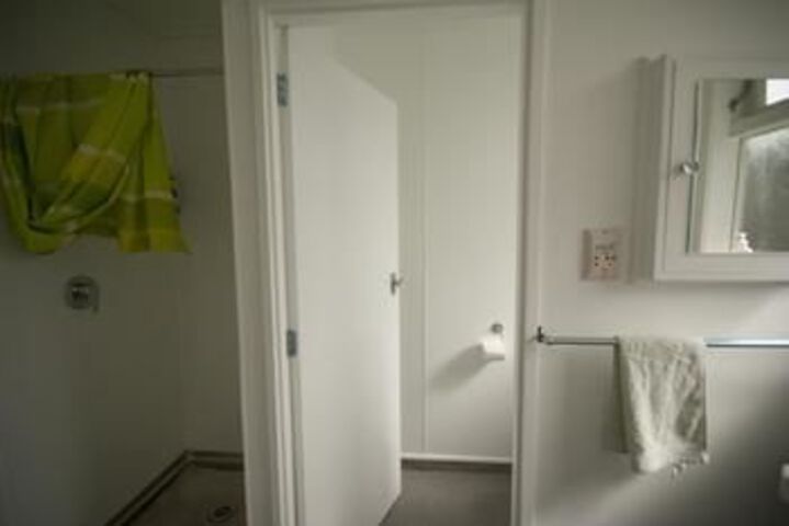 Room 3 of 31