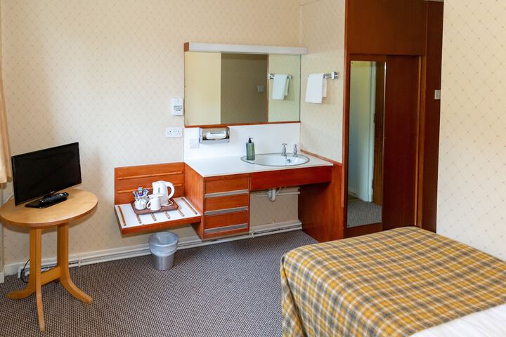 Room 36 of 116