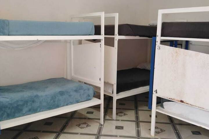 Room 11 of 35