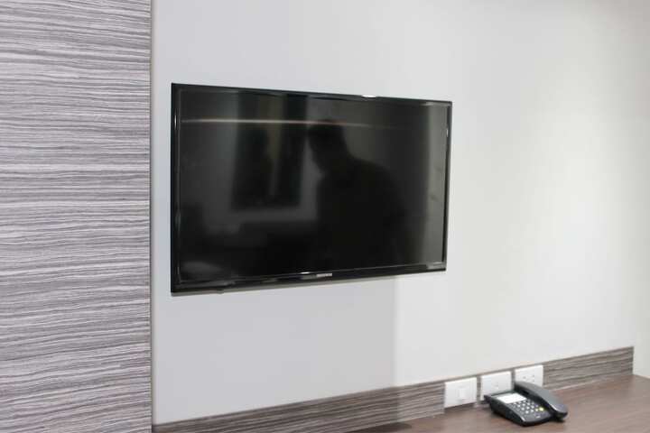 Room 9 of 24