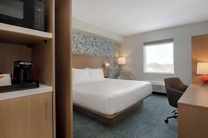 Room 13 of 41