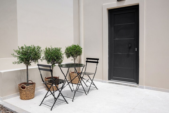 Terrace/Patio 14 of 33
